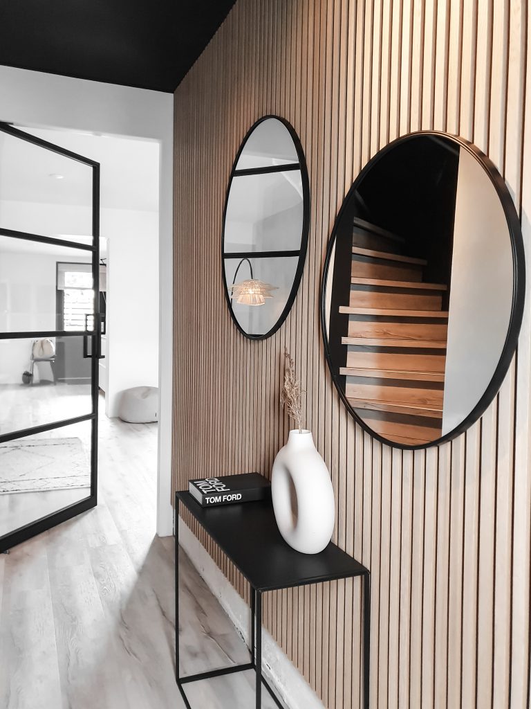 Image 3 of 9 in Akupanel | 240 gallery