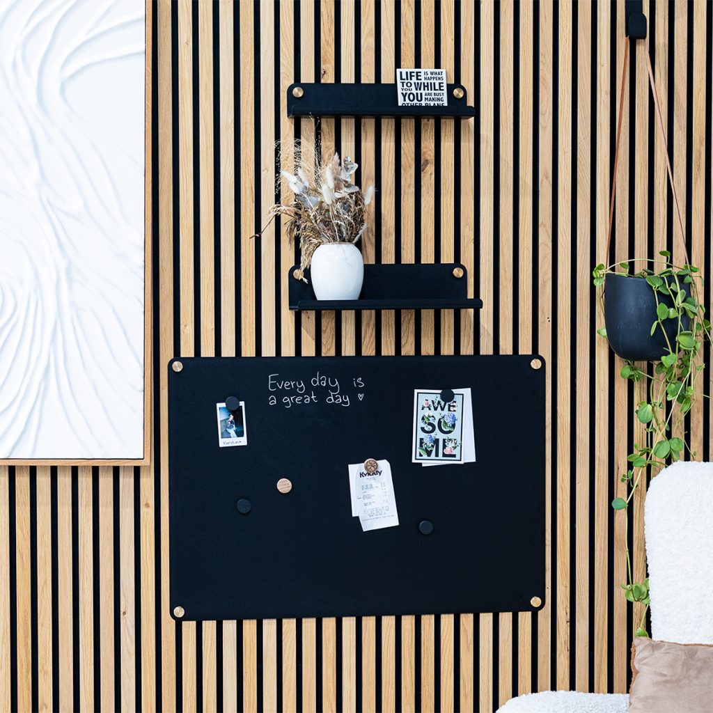 Image 1 of 8 in Magnetic Board gallery