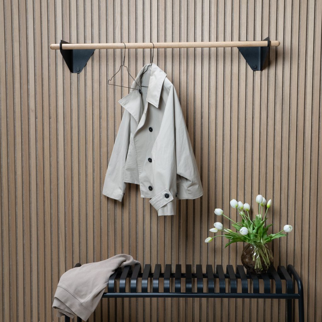 Image 3 of 4 in Linn Coat Rail gallery